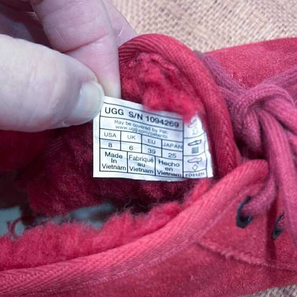 UGG MENS Samba Red Suede Neumel Chukka Boot S/N 1094269, Size: 8 - Picture 9 of 10